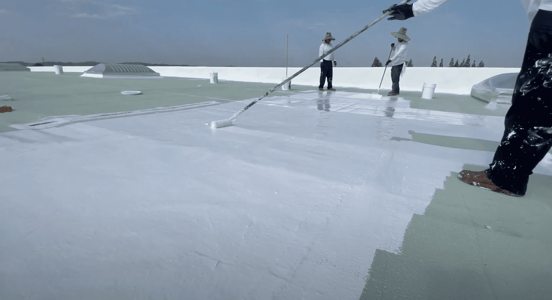 Cool Roof Coating vs Covering: An In-Depth Comparison